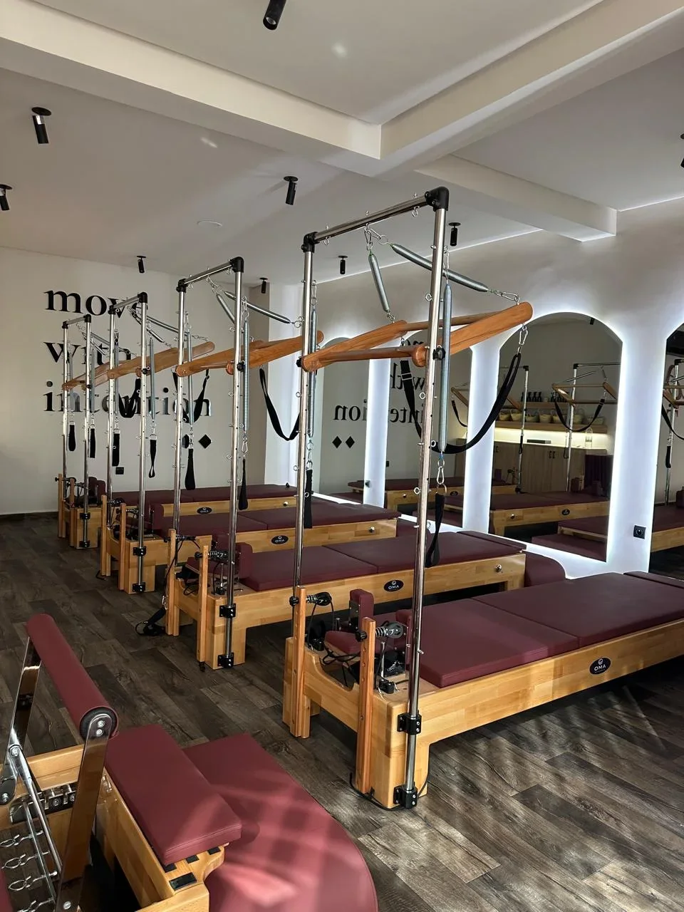 Mouvement sur Reformer chez NIA FIT